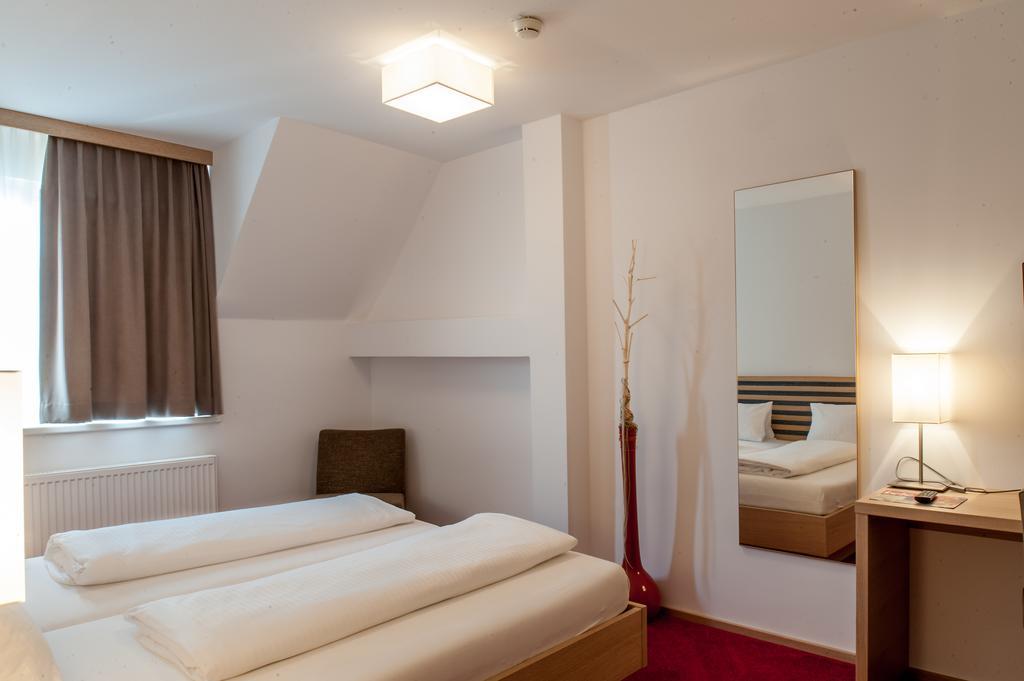 Gaestehaus Brugger Lauterach Room photo